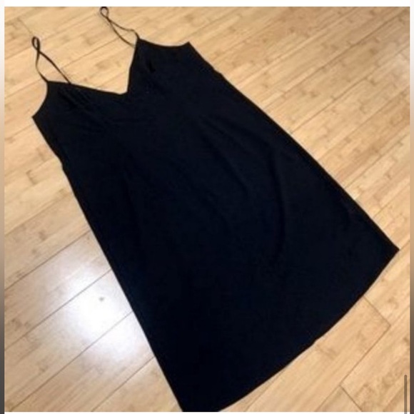 BCBMAXAZRIA Sheer Sequin Wrap Dress / Size Medium - Picture 9 of 11